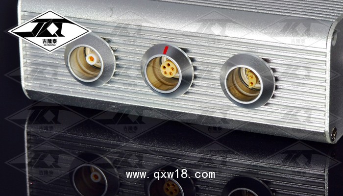 佳聯(lián)通 多芯連接器焊接加工 推拉自鎖防水航空插座