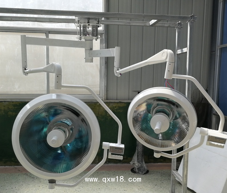 361總醫(yī)院吊式手術(shù)無(wú)影燈