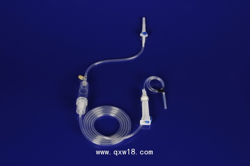 一次性使用輸液器 帶針（帶緩排空件、止液型）