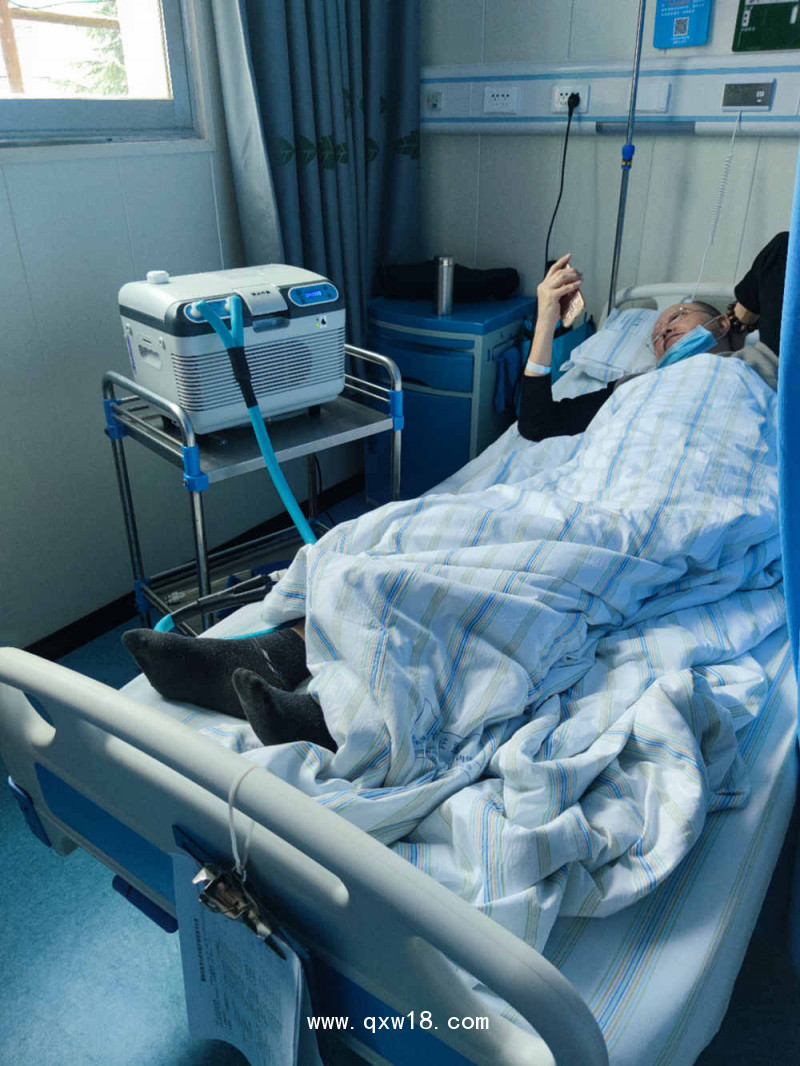 康復(fù)科理療輔助設(shè)備全自動脈動加壓冷熱敷機(jī)