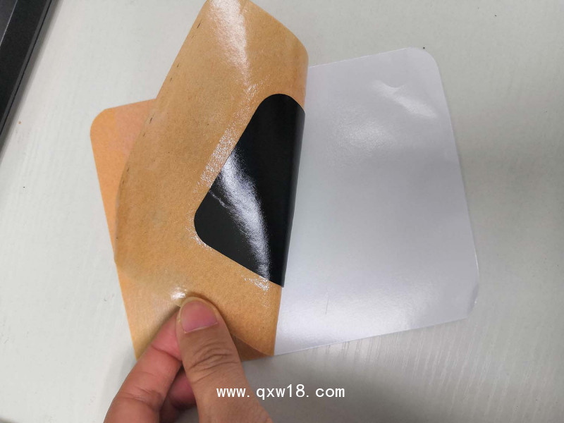遠紅外磁療貼白雷焱-械字號膏藥風(fēng)濕骨病廠家臨床醫(yī)院產(chǎn)品