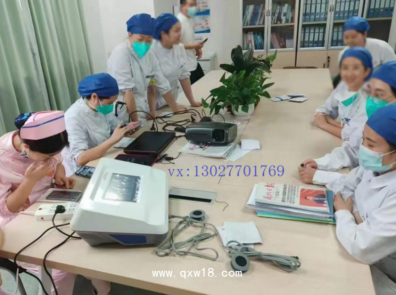 中醫(yī)定向透藥治療儀，磁熱、脈沖透藥儀