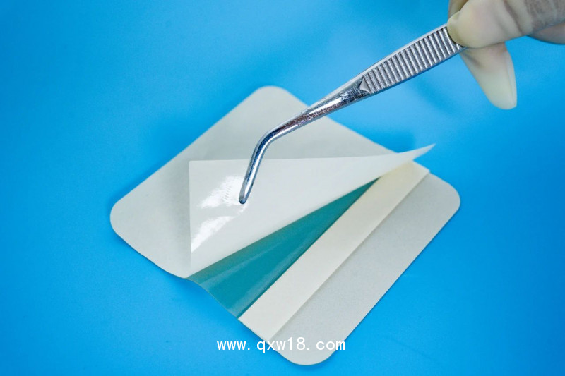 ?三類醫(yī)療器械 水膠體敷料，慢性創(chuàng)面覆蓋和護(hù)理