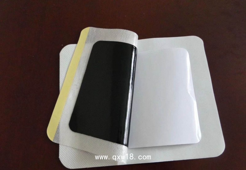 黑膏藥貼牌加工廠家 多規(guī)格損傷疼痛型批發(fā)