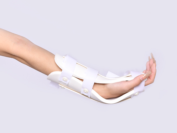 橈骨支具腕部固定帶手腕關節(jié)支具護腕手骨折術后固定托具前臂夾板