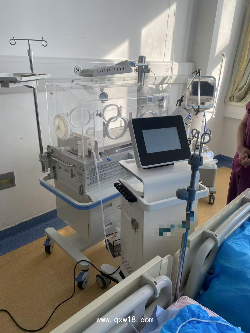 嬰兒暖箱消毒機(jī)