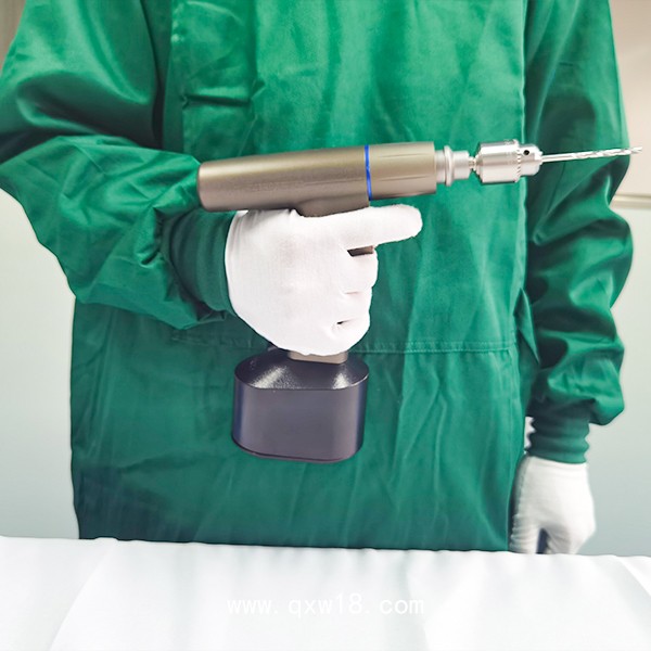 電池供電骨組織手術設備-慢鉆（慢速醫(yī)用電動骨鉆）