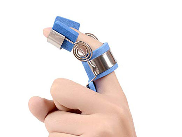 Finger Brace3.jpg