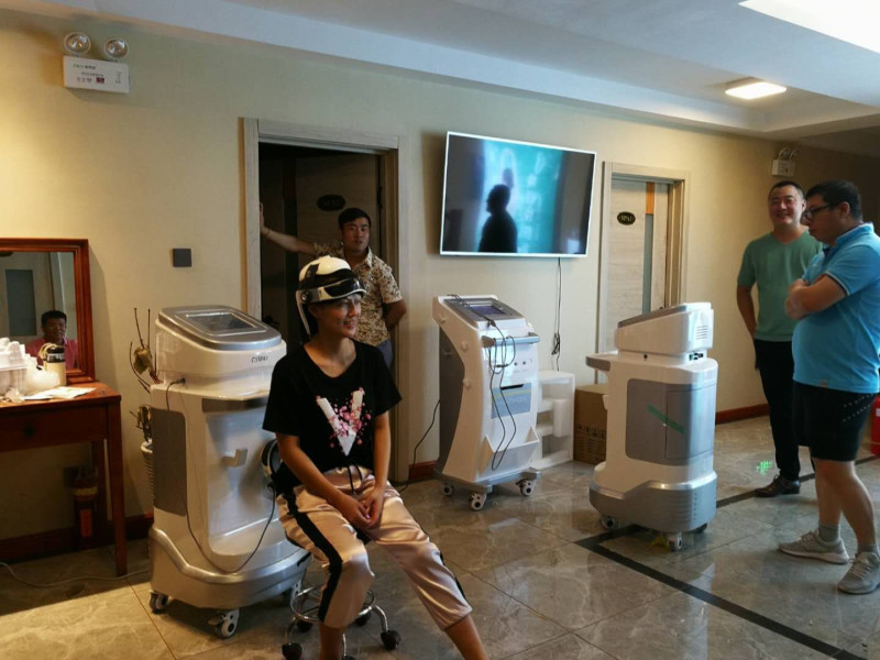 1657609939876426.jpg 經(jīng)顱磁-腦循環(huán)治療儀 (12).jpg