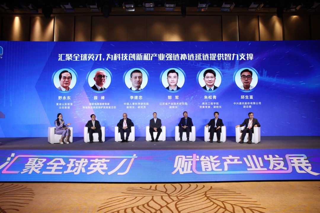 1699867345477697.png 4.png